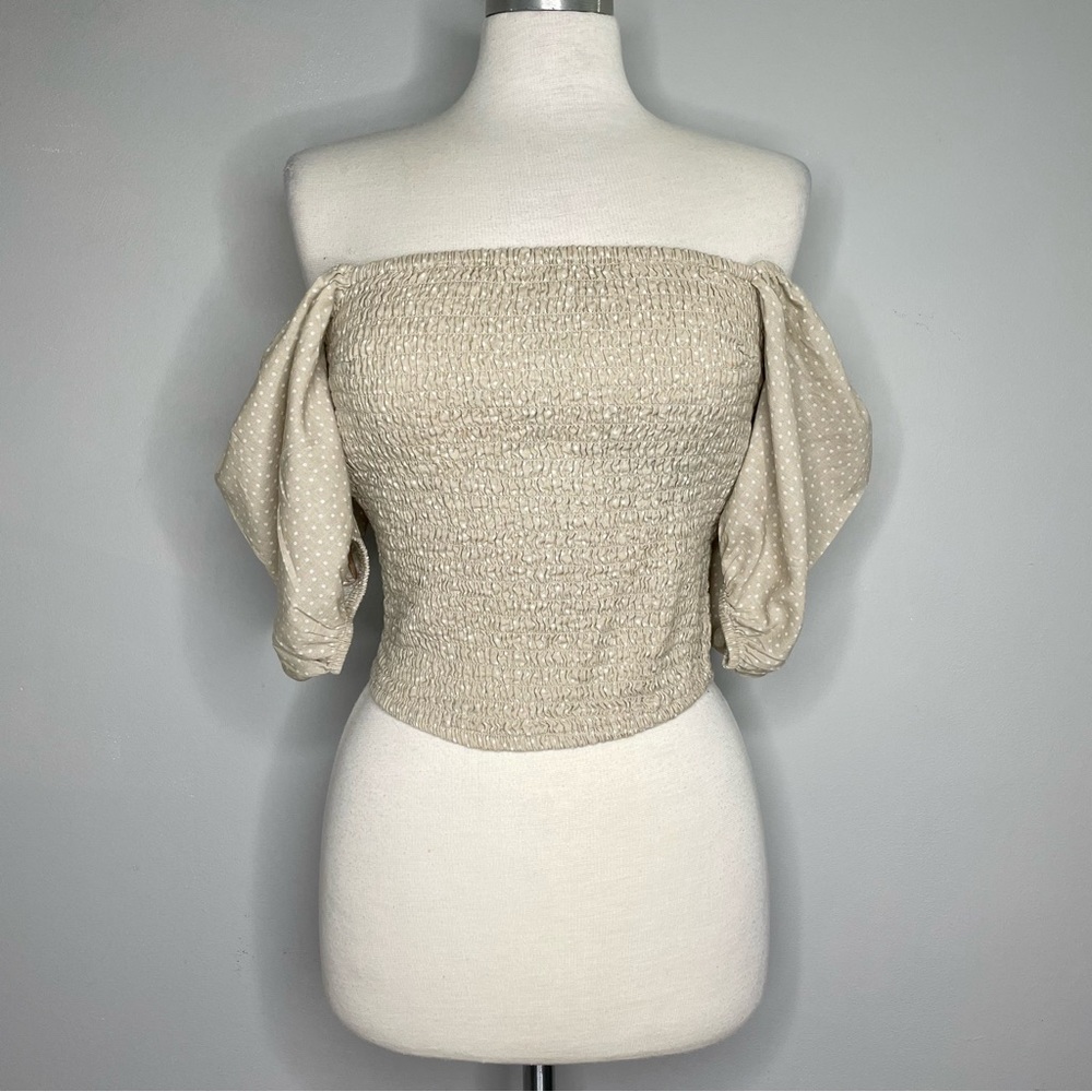 ABERCROMBIE & FITCH Polka Dot Off Shoulder Smocked Tube Top